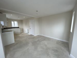 Photo 5- click for photo gallery